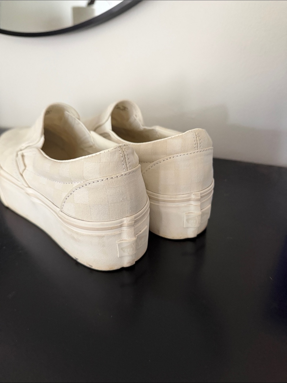 Cream Check-Pattern Vans - Picture 2 of 4